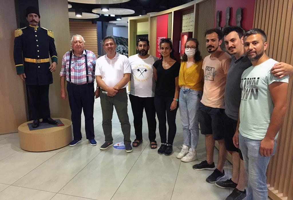 Sergikur Team and Erdal Kabatepe